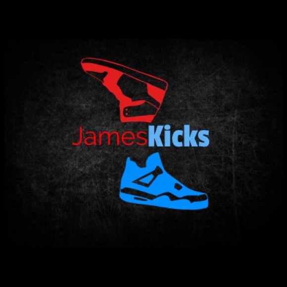 james_kicks_